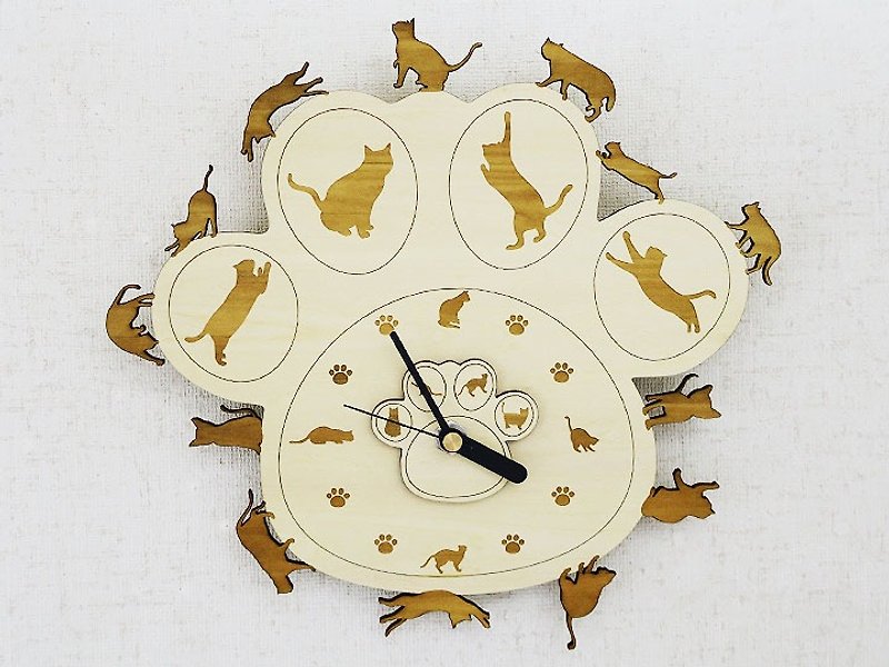 猫ちゃんだらけの肉球時計 数字なし クリスマスギフト - 時鐘/鬧鐘 - 木頭 咖啡色