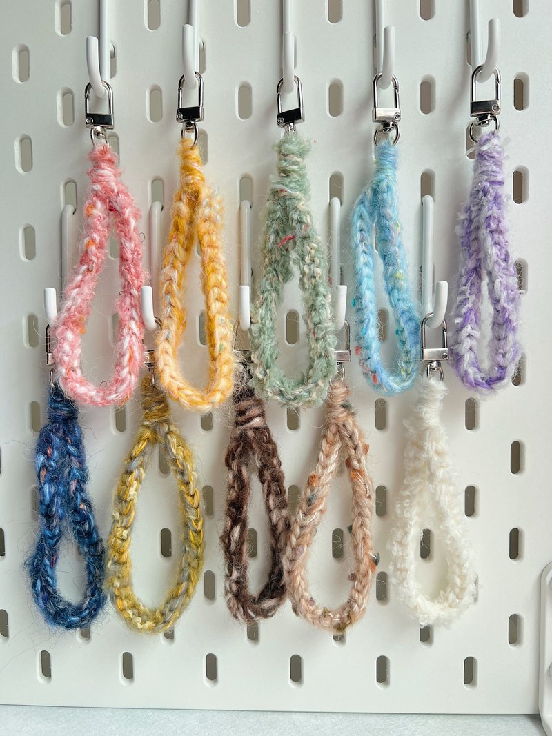 Oil painting lanyard - เชือก/สายคล้อง - ไฟเบอร์อื่นๆ หลากหลายสี