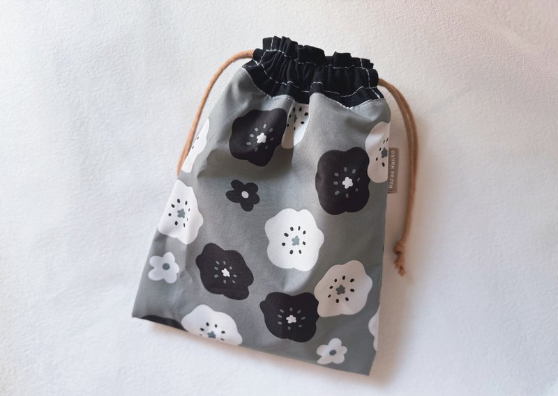 Pure cotton printed drawstring pocket waterproof style - Toiletry Bags & Pouches - Cotton & Hemp 