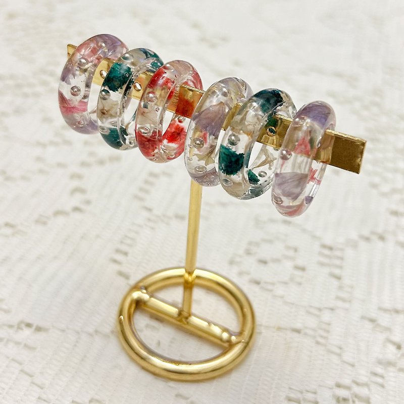 Transparent resin real flower ring handmade dry flower Japanese resin real flower - General Rings - Resin Multicolor