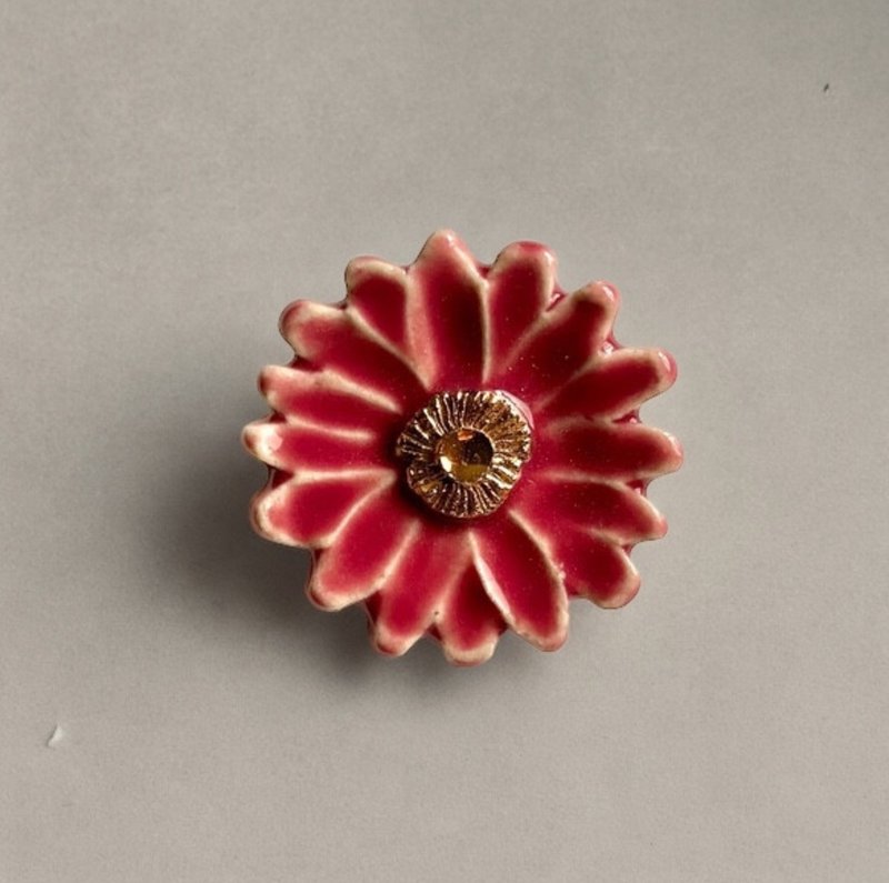 Ceramic brooch Flowers / Re - Brooches - Pottery Red