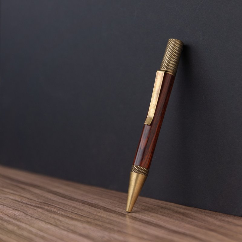 Solid wood ballpoint pen | Professor・Laser engraving - ปากกา - ไม้ สีนำ้ตาล