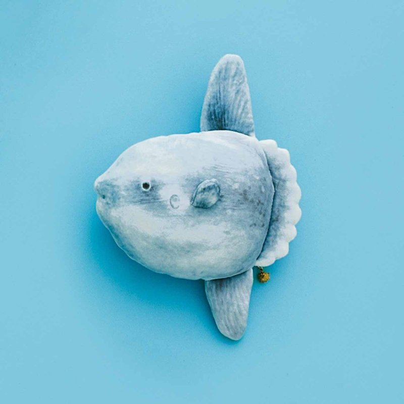 【YOU+MORE!】Yokohama Hakkeijima Ocean Park co-branded model - sunfish shaped storage bag - Toiletry Bags & Pouches - Polyester 