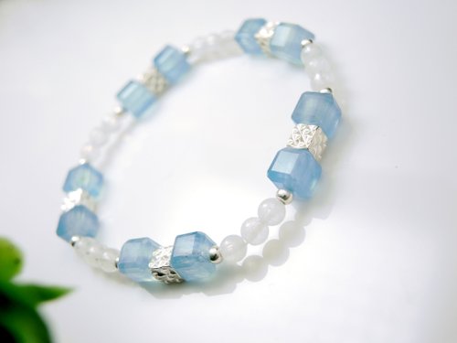 Glim Gems 天然色手藏 客製化禮物-冰-濃鬱海藍寶魔方925純銀手鍊