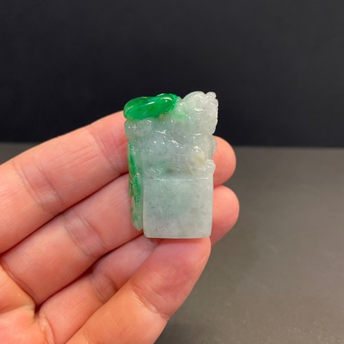 元元圓滾滾 水晶手鍊 瀚玉珠寶 天然翡翠 正陽綠貔貅印章 緬甸玉印章 長方印 印紐 方章