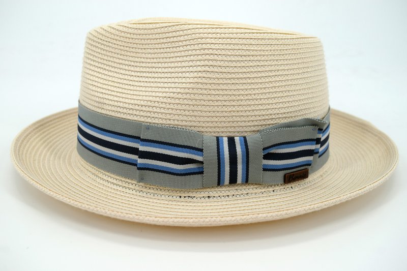 British Yuppie Gentleman Hat - Ivory White (Foldable, Water Resistant) - หมวก - วัสดุอีโค ขาว