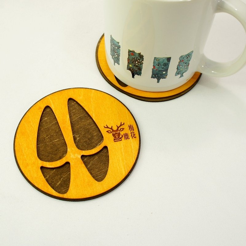 Animal Footprint Coaster-Sika Deer - Coasters - Wood Orange