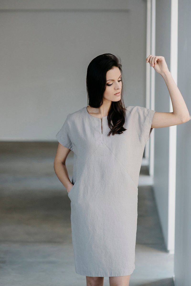 Midi Linen Dress Motumo With Short Sleeve 15S16 - 洋裝/連身裙 - 亞麻 多色