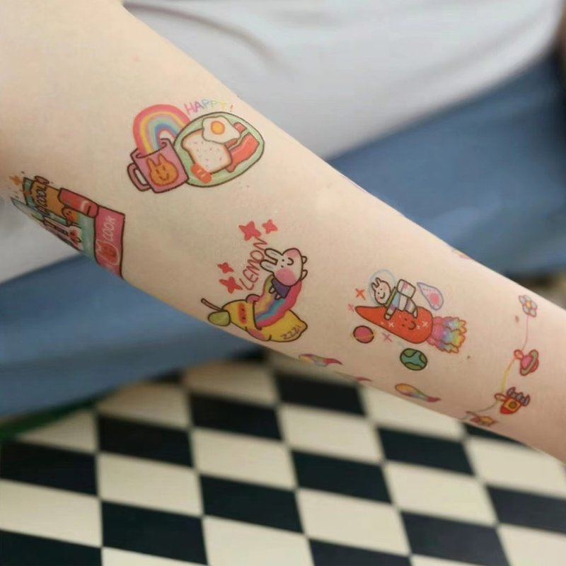 33 pictures [Cute flower arms at the music festival] Tattoo stickers, tattoo patterns, waterproof and durable, simulation, suitable for men and women - สติ๊กเกอร์แทททู - กระดาษ หลากหลายสี