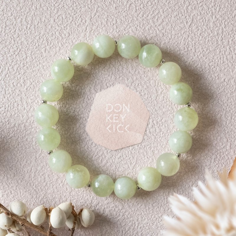 【HotSummer】Serdentine/ Xiu Yu Jade gemstones stretch bracelet gift for her - Bracelets - Crystal Green