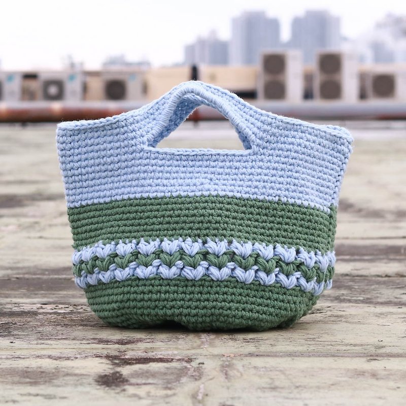 Handmade crochet handbag – green flower - Handbags & Totes - Cotton & Hemp Green