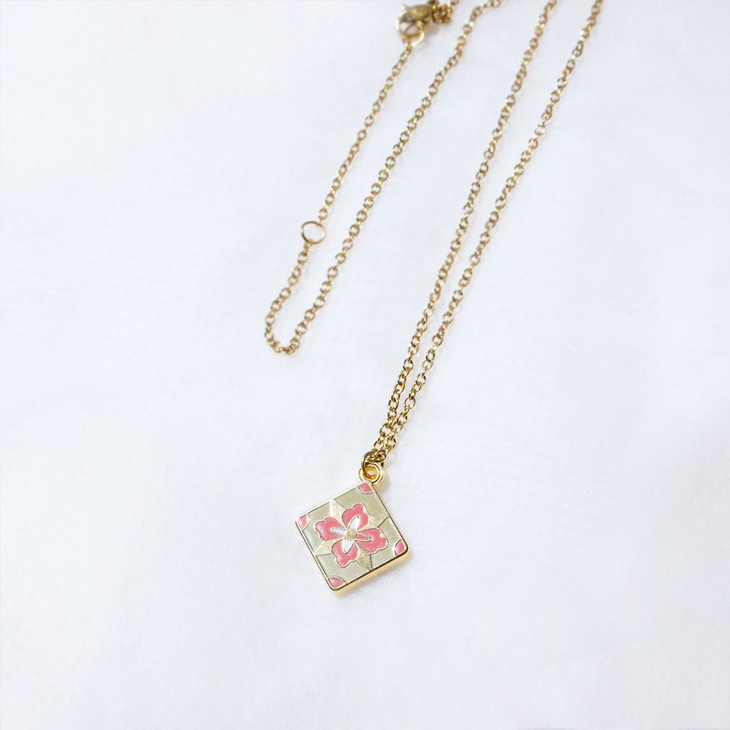 【Card Necklace】Taiwanese cultural tile style-time is quiet - สร้อยคอ - โลหะ สีทอง