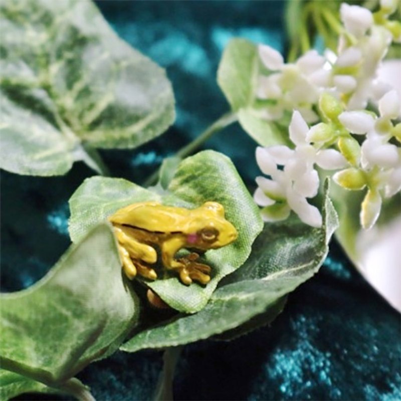 Tree Frog Tree Frog / Tuck Pin TP006 - Brooches - Other Metals Yellow
