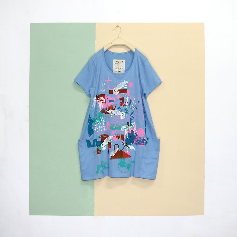 【原價1480】長版雙口袋T 藍 - 女 T 恤 - 棉．麻 藍色