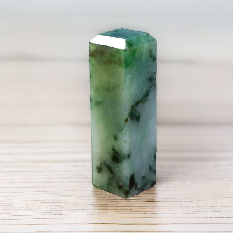 グリーンフローラルジェダイト印鑑 | 天然ミャンマー翡翠A貨 | ギフト - 印鑑・スタンプ - 翡翠 多色