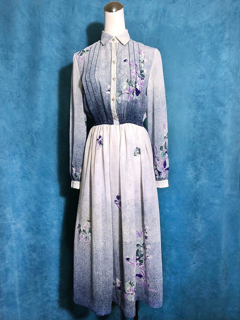 Time ancient [antique dress / sky flowers long-sleeved antique dress] foreign back to the ancient dress VINTAGE - ชุดเดรส - เส้นใยสังเคราะห์ หลากหลายสี
