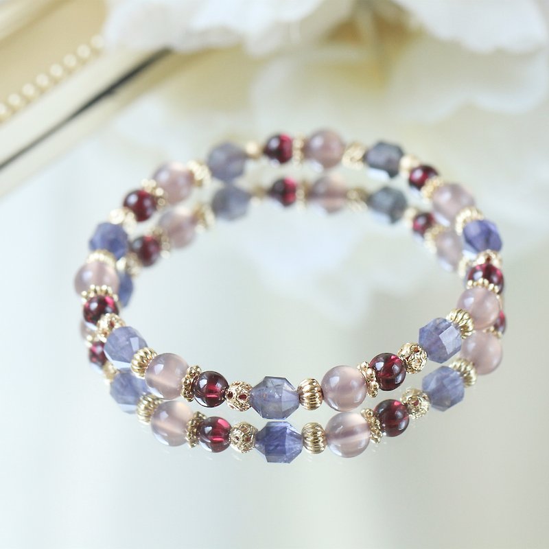 Cordierite garnet purple jade 瓍 women's health, peace and good relationship crystal bracelet. athena guardian - สร้อยข้อมือ - คริสตัล สีม่วง