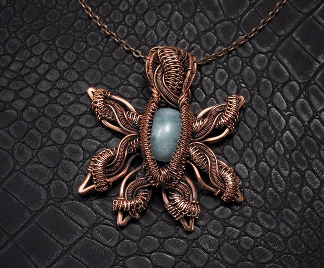 大きな星ペンダントこの天然アクアマリンユニークな銅線で包まれた