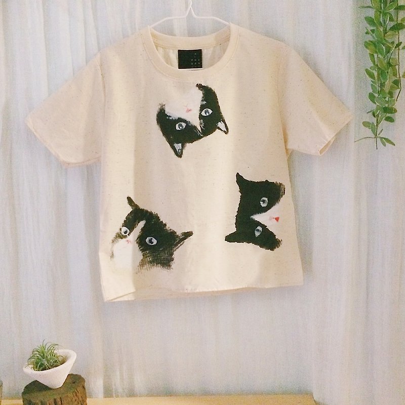 Cat Cat Cat - Short sleeve Top / Shirt - 女裝 上衣 - 棉．麻 白色