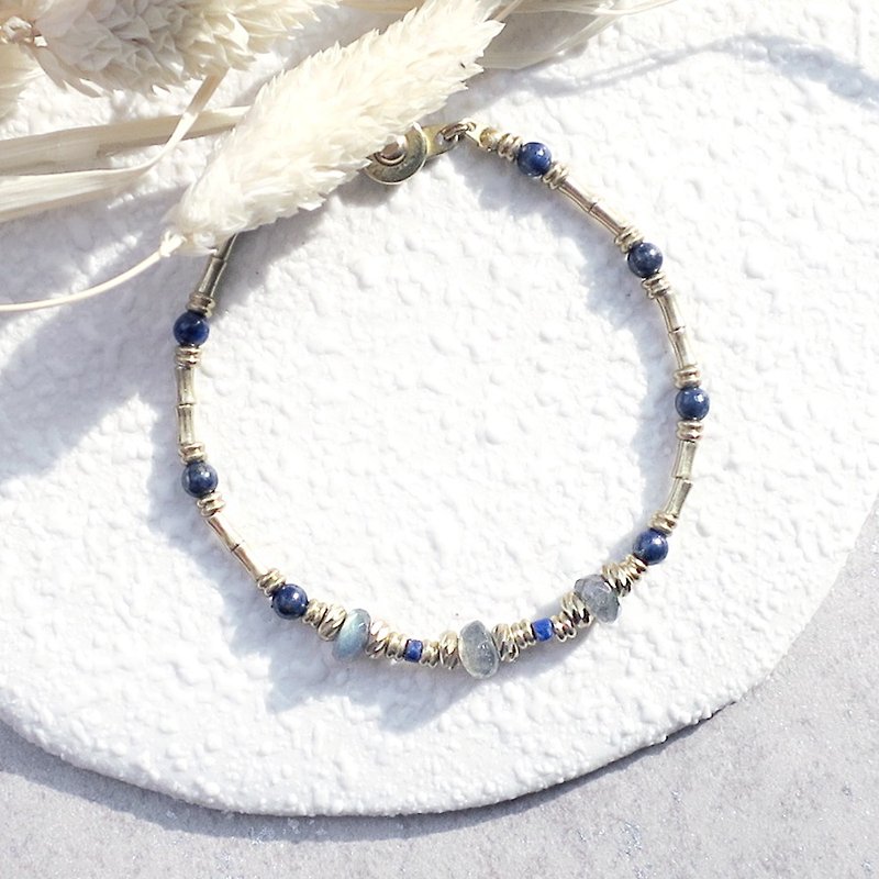 VIIART. The long distant river-the Nile. Lapis lazuli bracelet elongated Bronze - Bracelets - Gemstone Blue