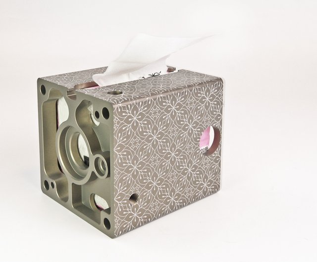 新品 ガラスと金属のティッシュボックス 71zm39+geiL._AC_UF894,