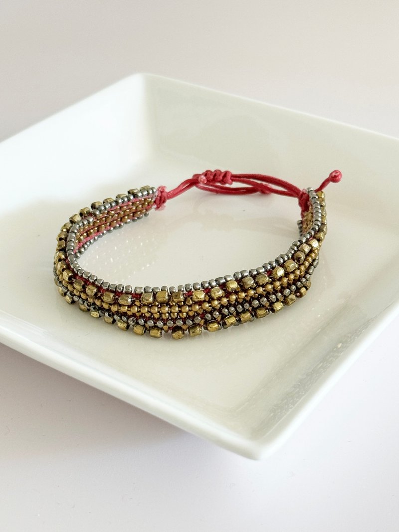 Indian copper beads bracelet - สร้อยข้อมือ - ทองแดงทองเหลือง สีทอง