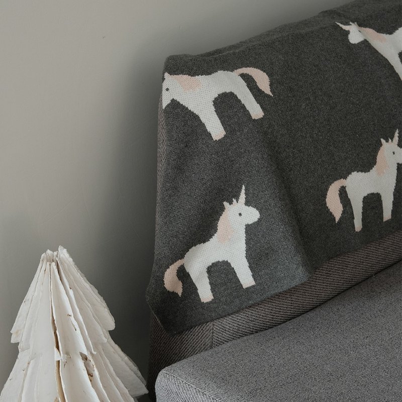 Unicorn Knitted Blanket Sofa Blanket Baby Blanket - ผ้าห่ม - ผ้าฝ้าย/ผ้าลินิน 