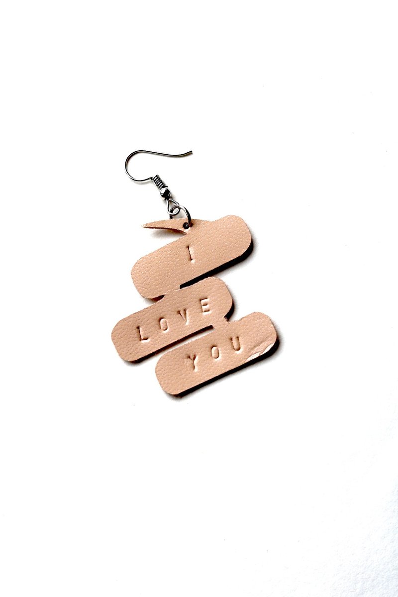 Customized Speech Bubble Earrings - Leather Speech Balloon Earrings - Conversation Balloon Earrings - ต่างหู - หนังแท้ สีกากี