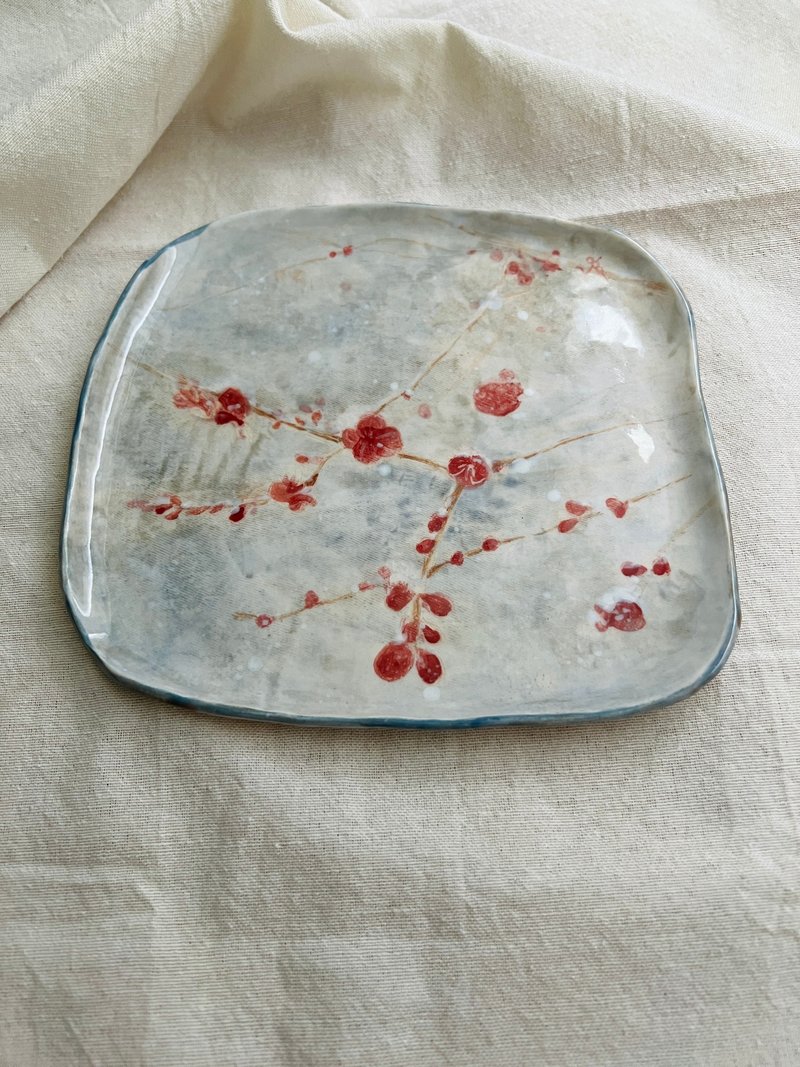 布紋 白雪 紅梅 手繪陶 20.1 x 19.1 x 1.5 cm - 盤子/餐盤/盤架 - 陶 