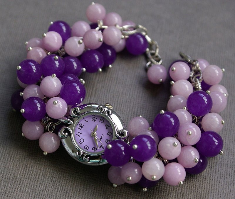 Pink with purple watch, lilac beaded watch, gemstone bracelet watch with jadeite - นาฬิกาผู้หญิง - เครื่องเพชรพลอย สีม่วง