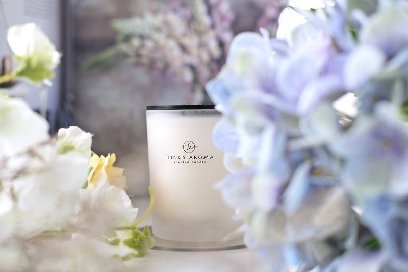 Flower Blossom - Scented Candle in Matte Glass - Fragrances - Wax 