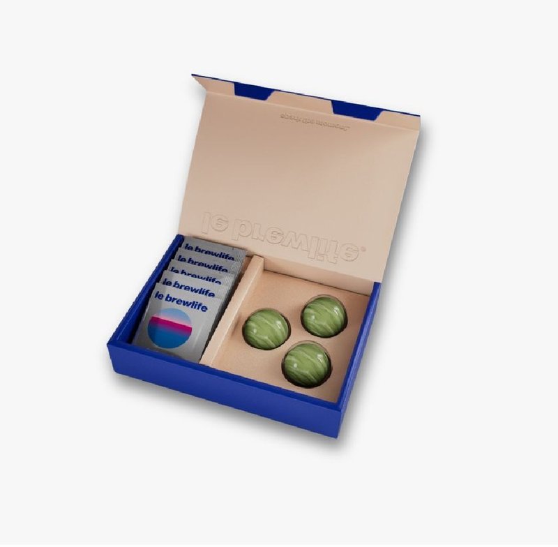 【樂步】幸運• 星球黃金豆沙蛋黃酥精品WUSH濾掛青雲映月禮 - 蛋糕/甜點 - 新鮮食材 黑色