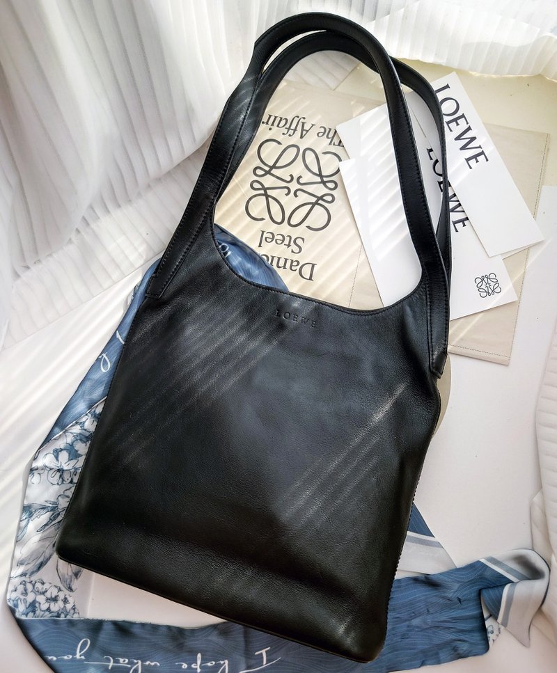中古包 Loewe 納帕牛皮 托特包單肩包側背包側揹包上學上班通勤包 - 手提包/手提袋 - 真皮 黑色
