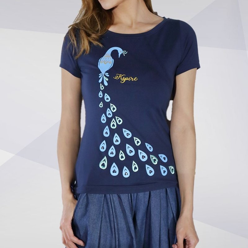 Royal Peacock Pattern w/ embroidered cotton T-shirt - Women's T-Shirts - Cotton & Hemp Blue