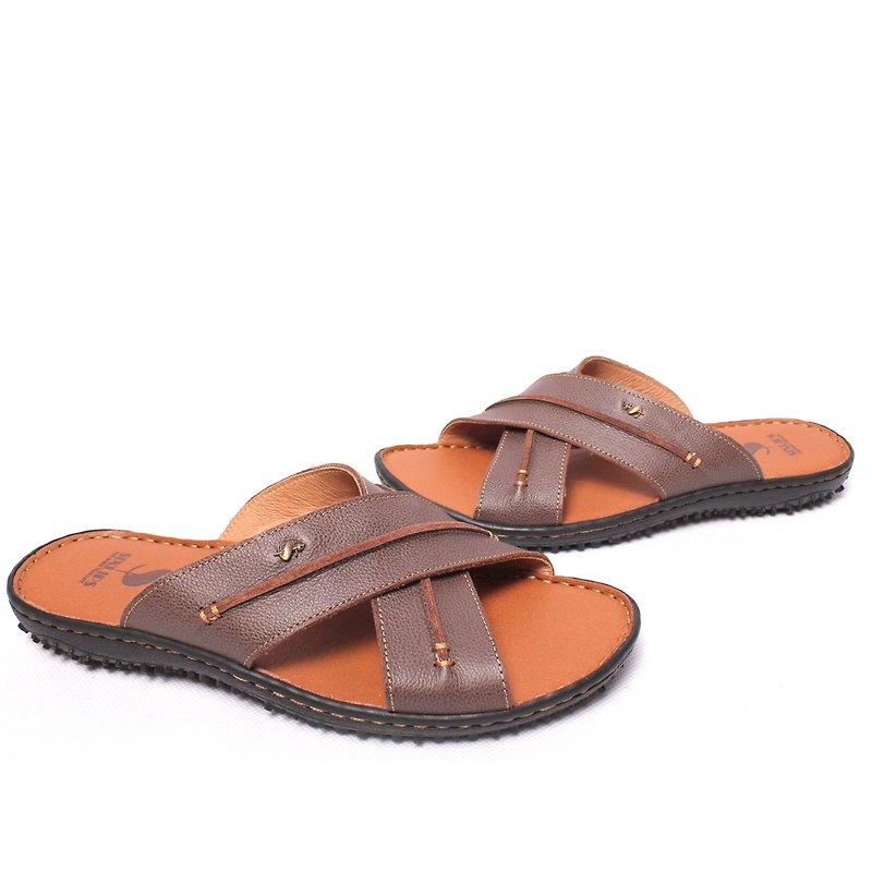 Temple filial good fashion shock absorption leather hand-sewed sandals and slippers coffee - รองเท้าแตะ - หนังแท้ สีนำ้ตาล