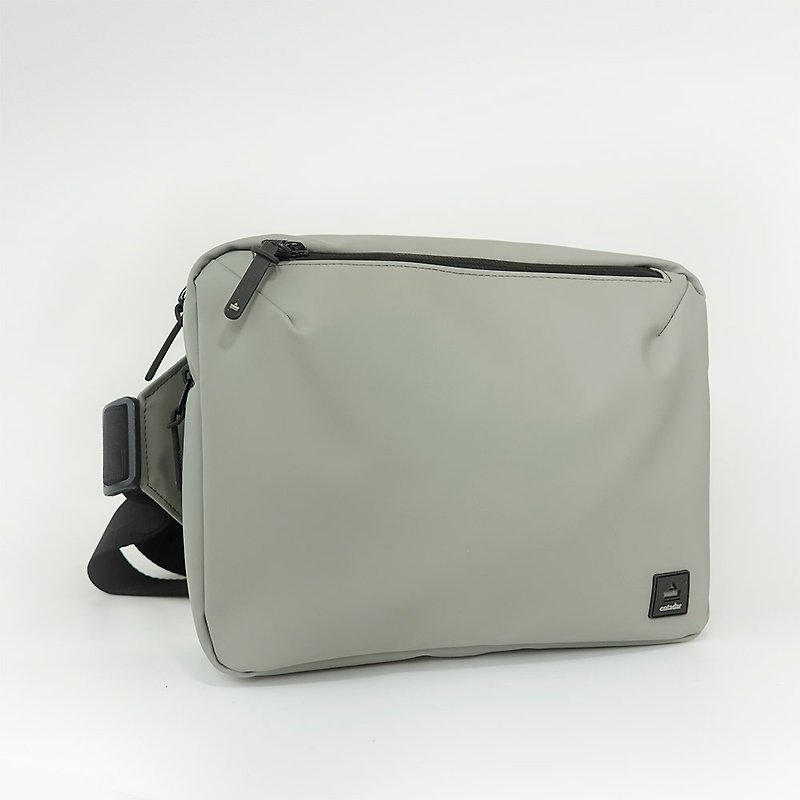 Urban chest and waist bag (white sand gray) - กระเป๋าแมสเซนเจอร์ - วัสดุกันนำ้ สีกากี