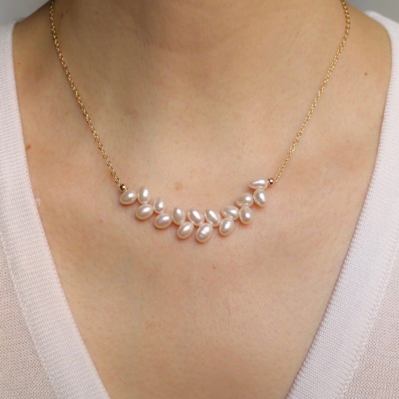 Smiling Wheat Pearl Necklace Natural Freshwater Pearl Smiling Chain Elegant Temperament - Necklaces - Pearl 