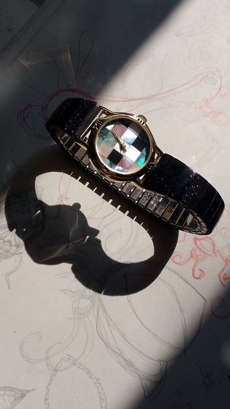 【Lost And Find】Elegant Natural Mother of pearl  abalone  watch - Women's Watches - Gemstone Multicolor