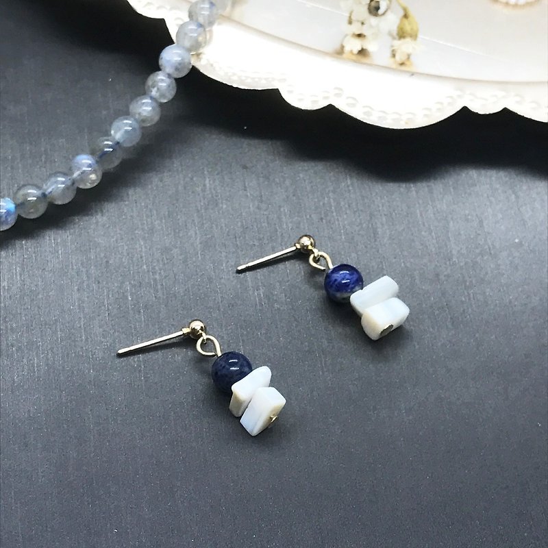 Uesugi flower-blue stone natural shell with ear series - Earrings & Clip-ons - Gemstone Blue