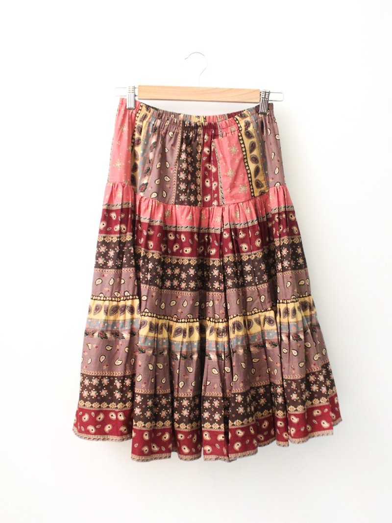 Vintage cute Posey Totem stitching cotton Europe and the United States with a long skirt European Vintgae Skirt - กระโปรง - ผ้าฝ้าย/ผ้าลินิน สีแดง