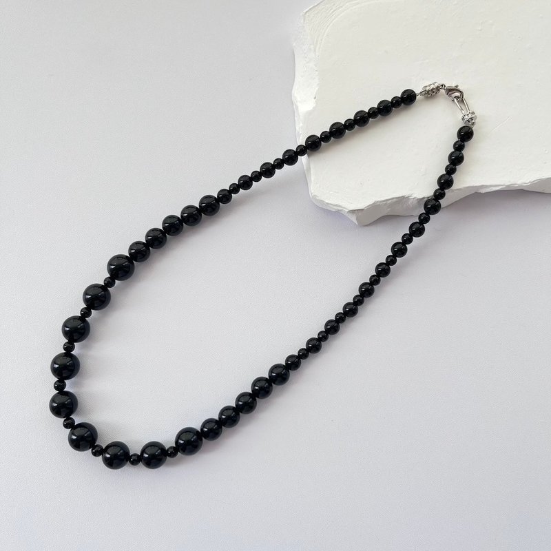 Midnight Luxe Black Onyx Necklace - สร้อยคอ - เครื่องประดับพลอย สีดำ