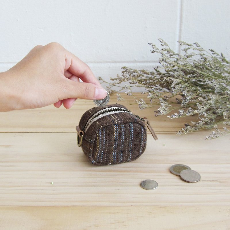 Coin Purses Little Tan SS Hand-Woven and Botanical Dyed Cotton - กระเป๋าใส่เหรียญ - ผ้าฝ้าย/ผ้าลินิน 