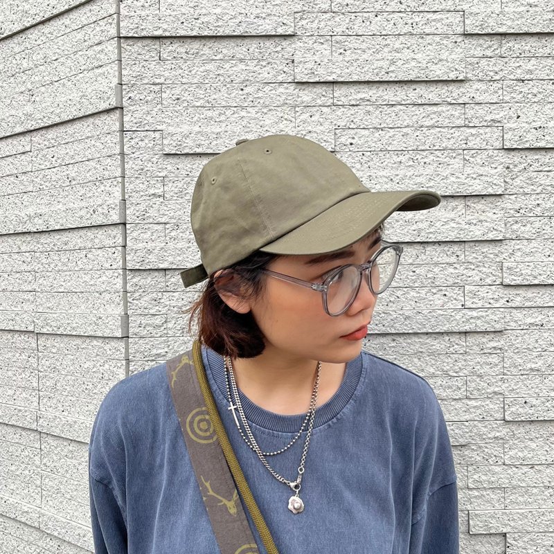 【客製化禮物】質感老帽Vintage cap-可客製文字/圖像 - 帽子 - 棉．麻 白色