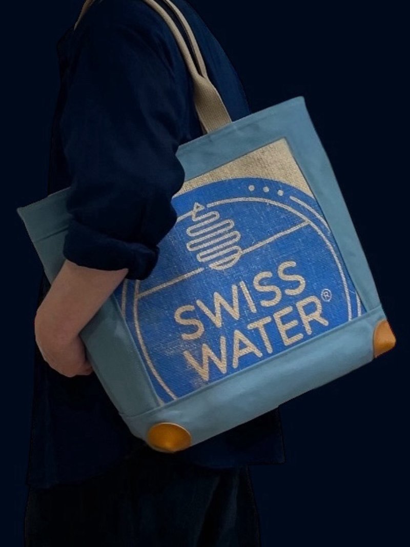 Swiss Water コーヒー麻袋使用・ラージトートバッグ、ハンドメイド、日本製、アップサイクル - 手提包/手提袋 - 棉．麻 藍色