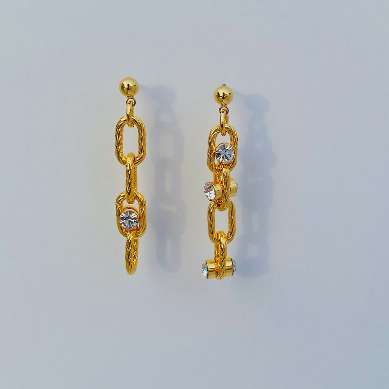 Unbalance Cubic Chain Earrings - Earrings & Clip-ons - Copper & Brass 