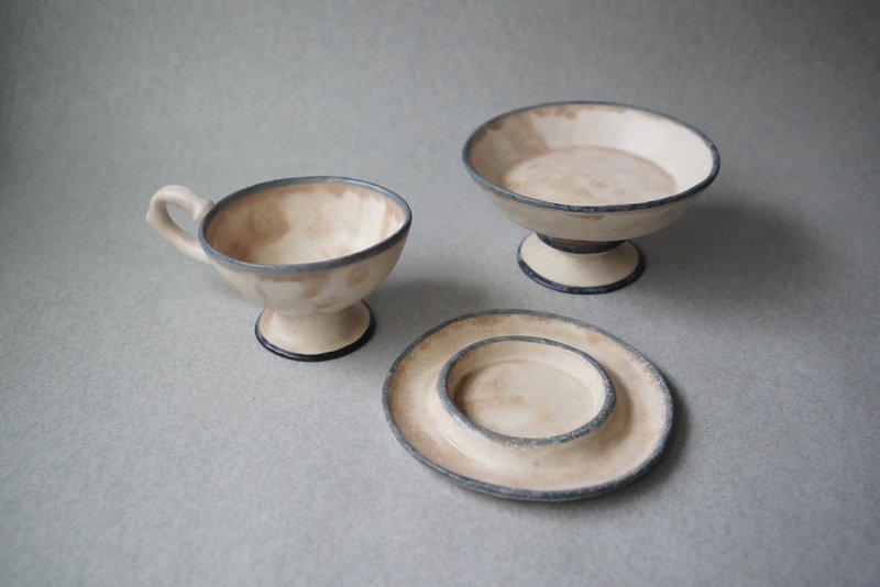 • Mili's Pottery • 084 Melody from Afar - Rimmed Cup and Saucer Set - Other Cups - ดินเผา หลากหลายสี