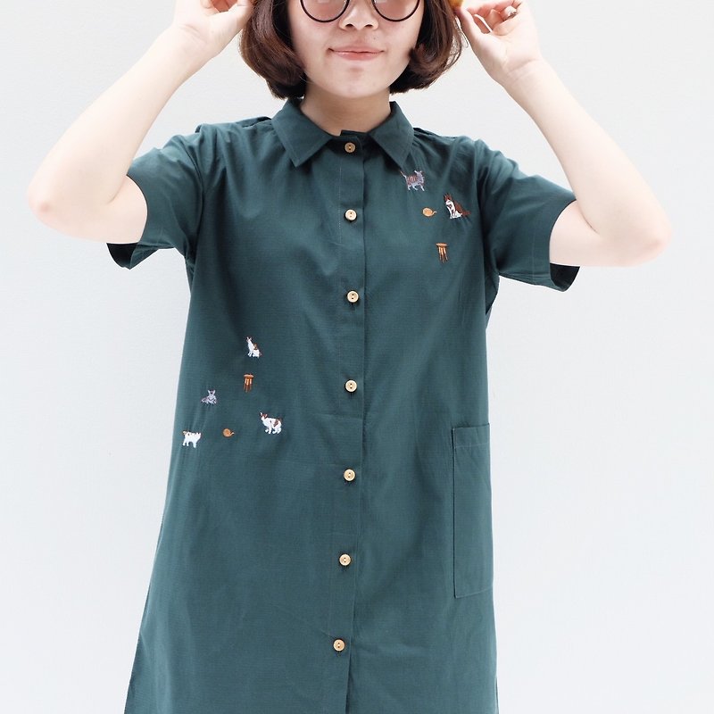 Shirt Dress - cat story ( Green Color ) - ชุดเดรส - งานปัก สีเขียว