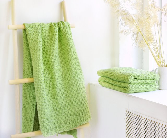 Waffle Linen Bath Towels