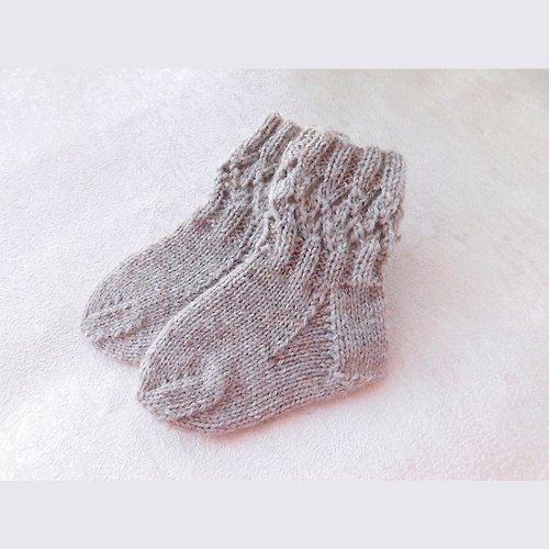 VitalinaKnit Knitting pattern baby socks, Knit baby socks, Wool socks for baby pattern