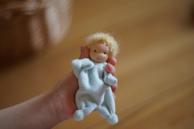 Waldorf doll Small baby doll Pocket doll - ของเล่นเด็ก - ขนแกะ สีน้ำเงิน